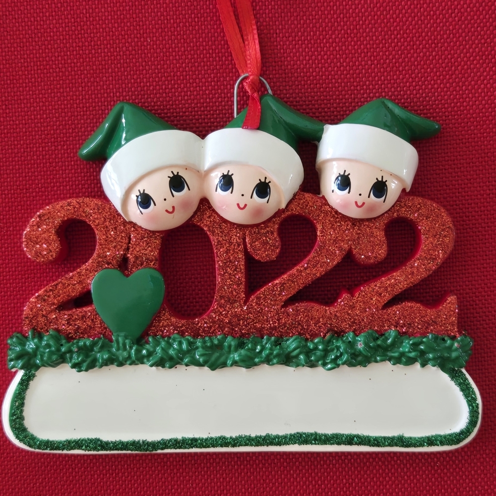 2022 Christmas Ornament • Family Of 3 🎄